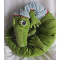 Ikea - Plüschtier - Fabler - Krokodil mit Baby - Grüntöne - ca. 160 cm groß - liegend - Glöckchen im Schwanz